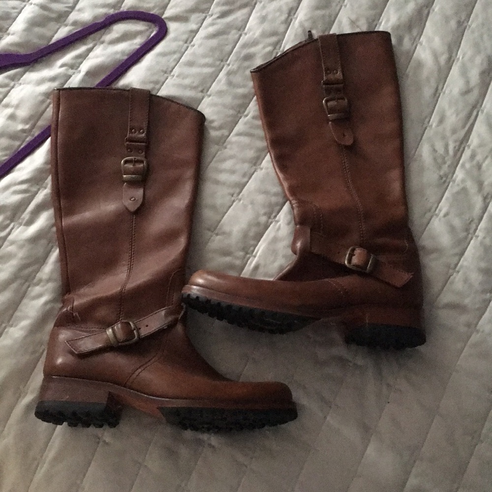 Steve Madden boots